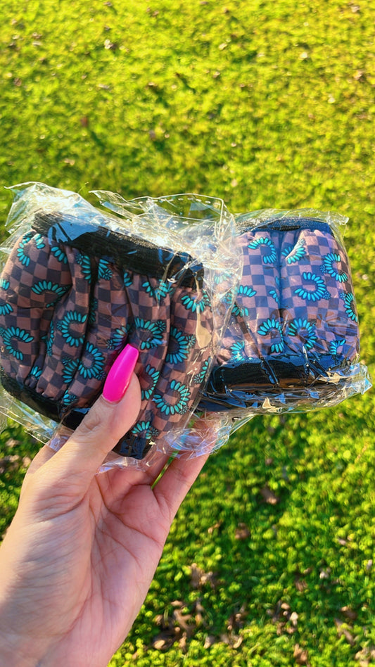 Steering wheel cover