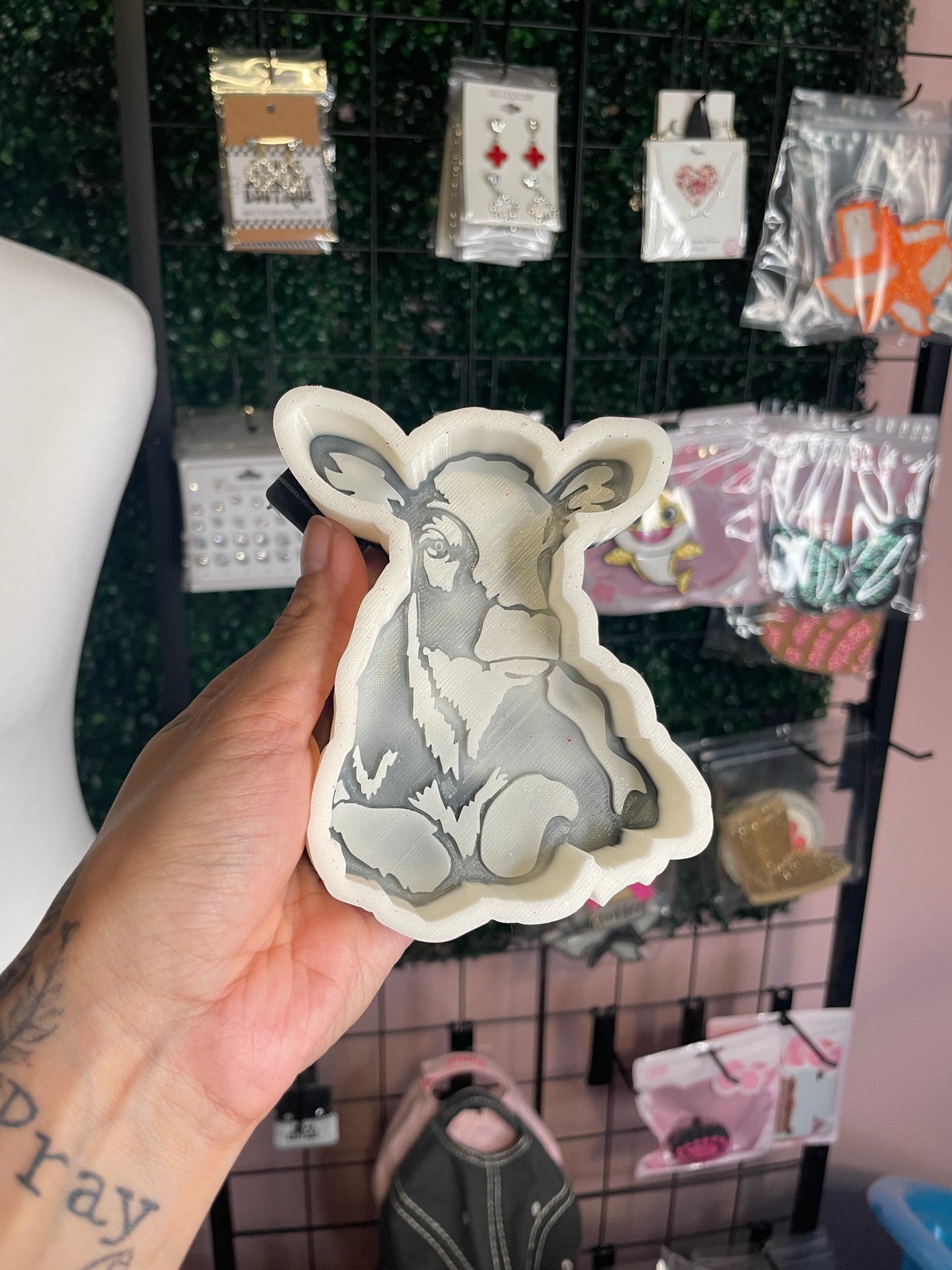 Cow mold